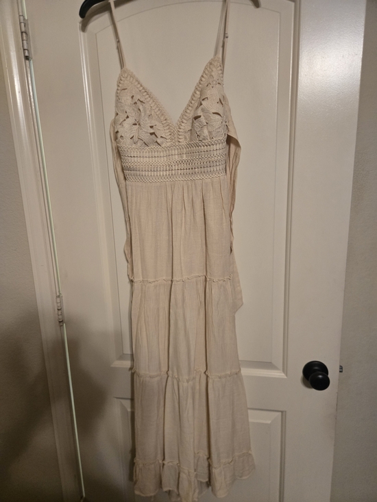 Dresses & Skirts - Large Bohemian Crochet-Top Cream Maxi Dress